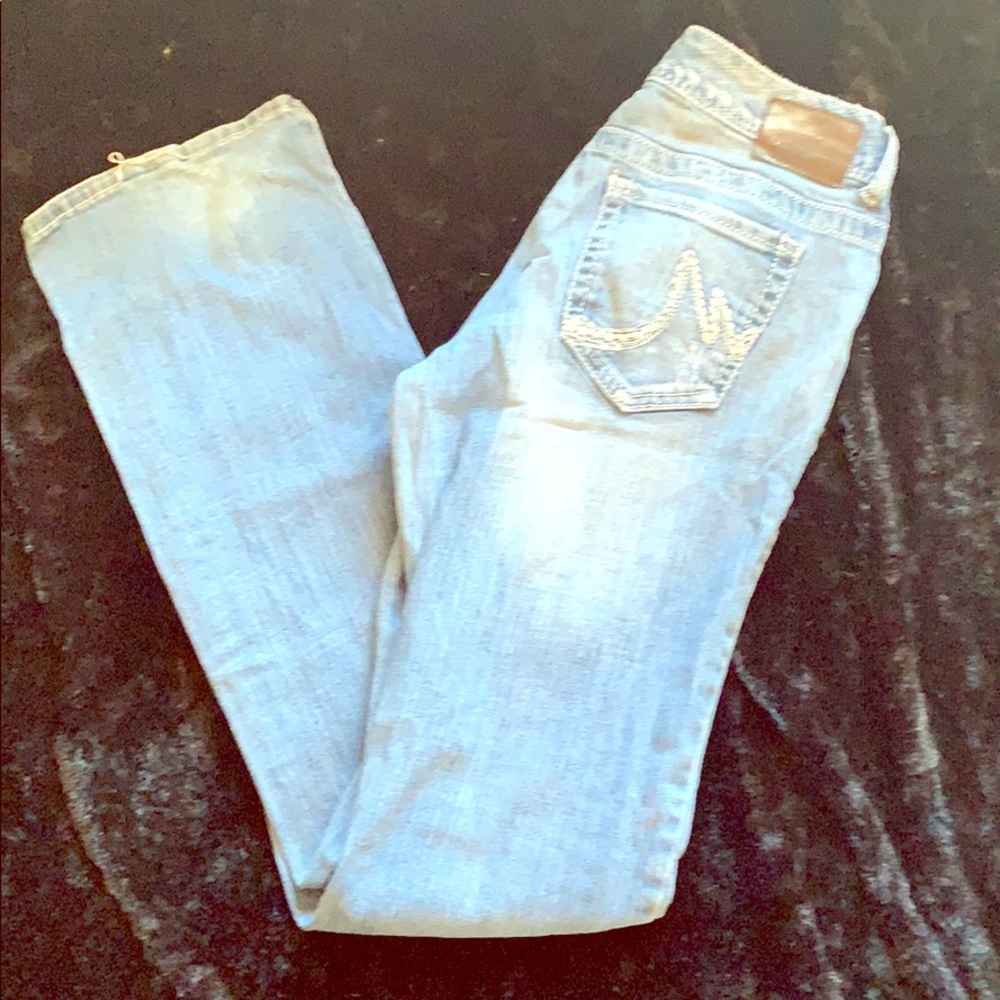 Women’s jeans